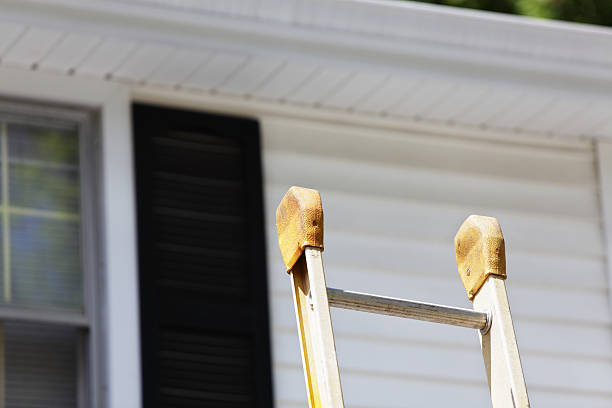 Affordable siding repair and maintenance services in Sunnyslope, WA